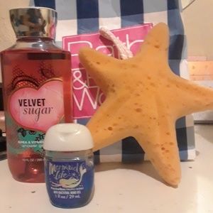 SHOWER GEL &" STARFISH FOAM LOOFAH